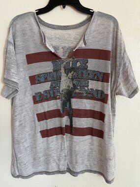Bruce Springsteen & The E Street Band Born in the USA T-Shirt Gray Size Large